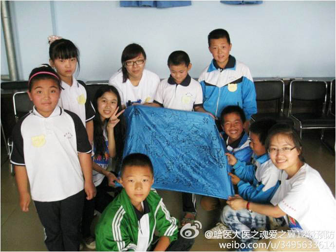 �����I�t(y��)�ƴ�W���t(y��)֮�ꡤ��֮����������`�F��� 7��8�Ձ��������I�p����(li��n)�d�WУ�M��֧�̻�����F�����ֽM�������ķ����������ӂ��ֳ��Ă�С�M���D��һ��С�M�ĺ��ӂ���꠆T������Ϻ��¿�̖��������