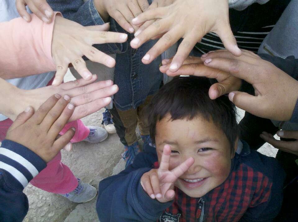 ��ӿƼ���W(xu��)���t�ġ�֧���(du��)���(du��)�T���˴Ό�(sh��)�`�����ຣʡ�ຣ�����Ҵ�Ĺ��W(xu��)У��7��15�����(du��)�T��?y��u)麢�ӂ���ȥ�ˌW(xu��)��(x��)��Ʒ���w����Ʒ�ͽ̌W(xu��)���Y��ϣ�����H��׌����ͯ���õ�����͌W(xu��)��(x��)��߀��׌���ӂ��˽����������Ϣ���������ܵ������P(gu��n)�ġ��D�麢�ӂ��挦(du��)�(du��)�T���R�^ϲЦ��_��