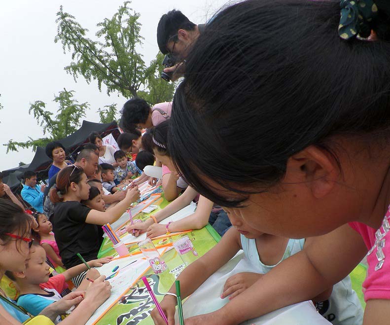 �I�����@С���Ѽ����L(zh��ng)�����L(f��ng)�~���L�����������Լ��ĭh(hu��n)�����Z��