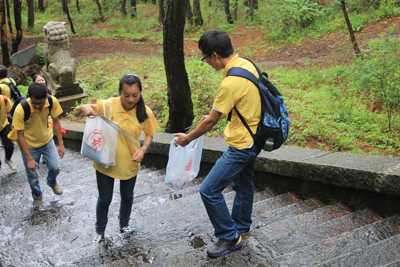 ��ǧ�{ɽ����ͽ����߻���У�꠆T����ʰ���^(q��)�����������Ƶĭh(hu��n)��������