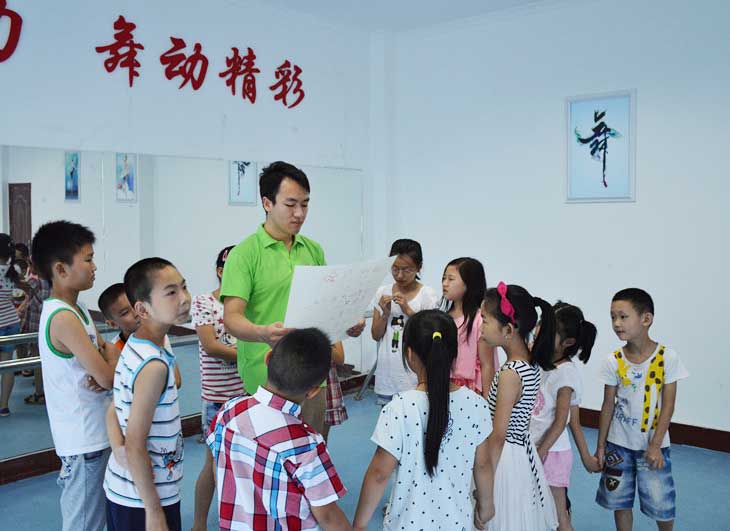 ־Ը�ߞ麢�ӂ��������o��(d��o)�����ں��ӂ�?n��i)��H������С�[�T���c���غ��ӽ�����(du��)����