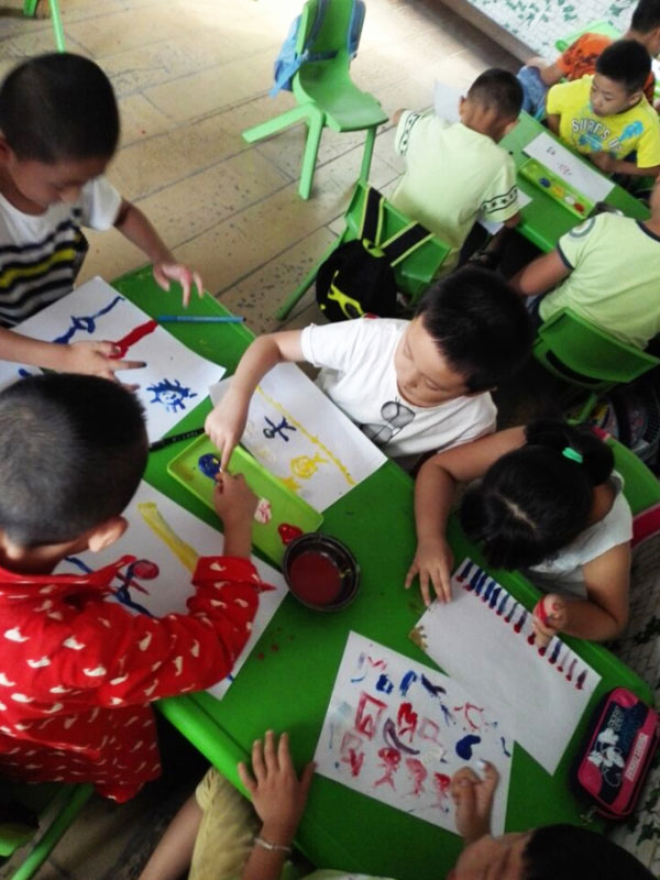 ���g(sh��)�n�ϣ�С���т��Űl(f��)����˼������