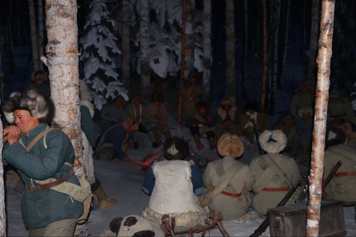 ���š�һ�ˡ��o���^��(n��i)��ӳ��(li��n)��(zh��n)ʿ��η������Ӣ�¿������龰Ϟ��Ⱥ����ꑼӽ� �z��