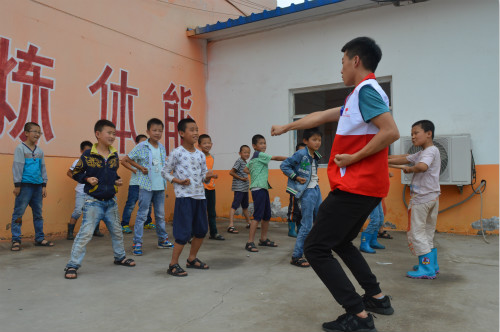 �x�ЌWԺ�tʮ��ů��־Ը����(w��)꠵�ɽ��ʡ�����н��ڿh��Ȫ�l(xi��ng)־Ը����(w��)�����Ȫ�l(xi��ng)�ĺ��ӂ��_�O(sh��)��ȭ���n�����g(sh��)�n�������w�|(zh��)�����M��������ȫ��l(f��)չ��