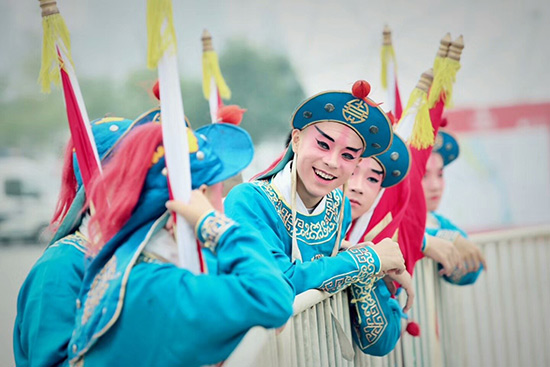 �F(xi��n)��(ch��ng)�݆T��   ���� �z